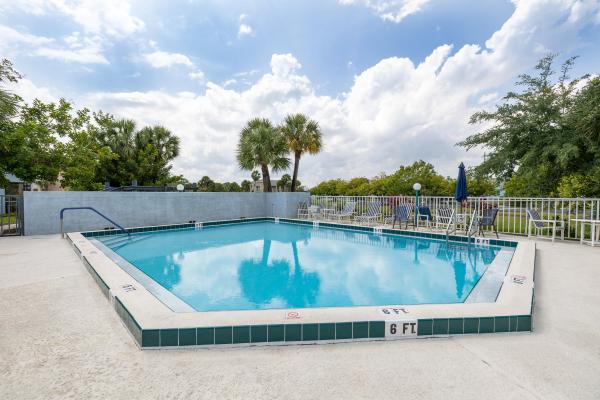 Evergreen At Port St Lucie, 1671 SE Green Acres Cir #202, Port St. Lucie, Florida 34952, image 1