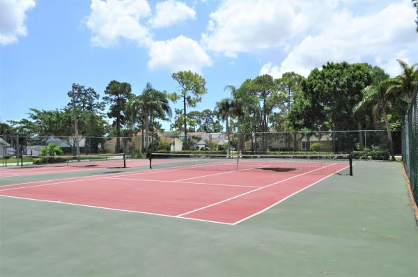 Wyndham Park At Victoria Woods, 5508 Azalea Cir, West Palm Beach, Florida 33415, image 2
