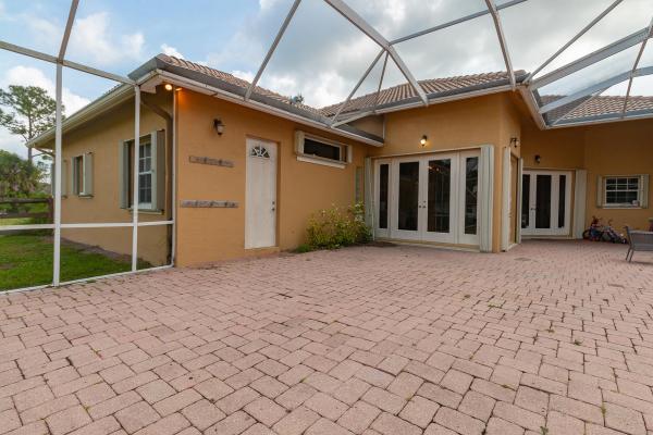 Palm Beach Country Estates, 7706 160th Ln N, Palm Beach Gardens, Florida 33418, image 1