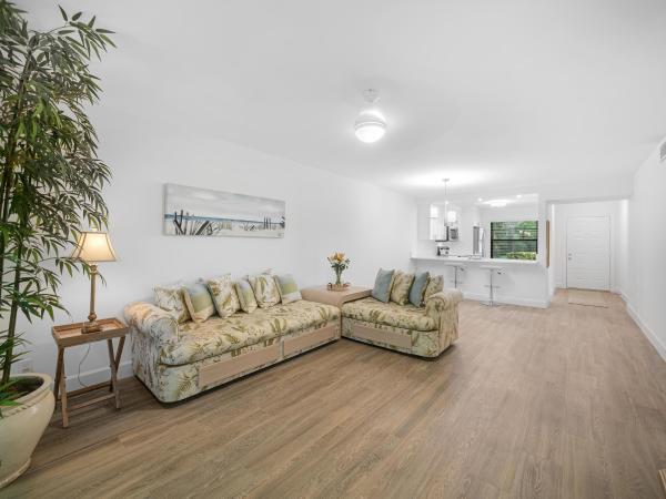 Sabal Ridge, 1201 Sabal Ridge Cir #C, Palm Beach Gardens, Florida 33418, image 2