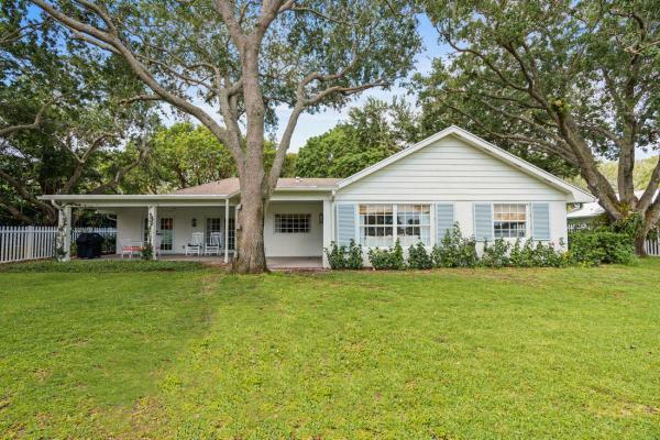 Turtle Creek Village, 168 SE Turtle Creek Dr, Tequesta, Florida 33469, image 1