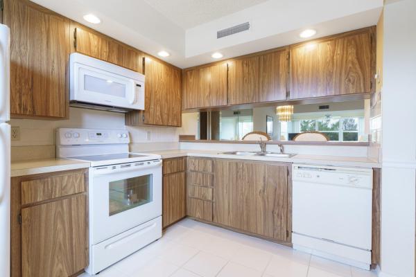 Whitehall Village, 3521 Village Blvd #304, West Palm Beach, Florida 33409, image 1