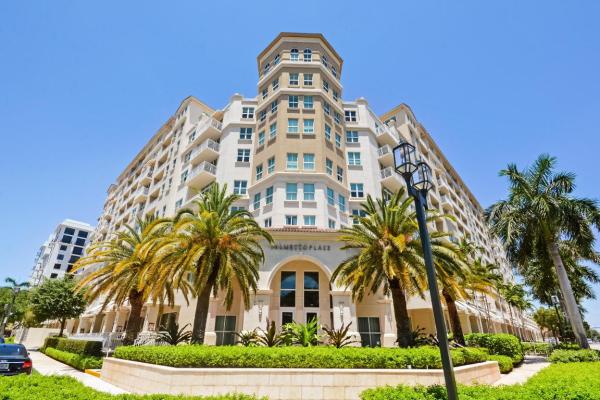 Palmetto Place, 99 SE Mizner Blvd, Boca Raton, Florida 33432, image 1