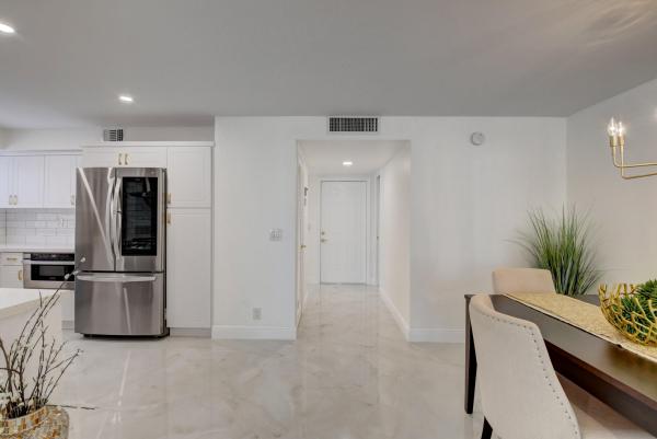 Capri At Kings Point, 112 Capri C, Delray Beach, Florida 33484, image 3