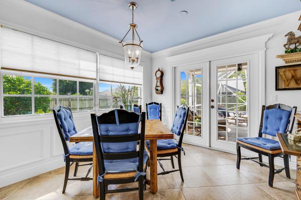 Sugar Pond Manor, 511 Juniper Pl, Wellington, Florida 33414, image 2