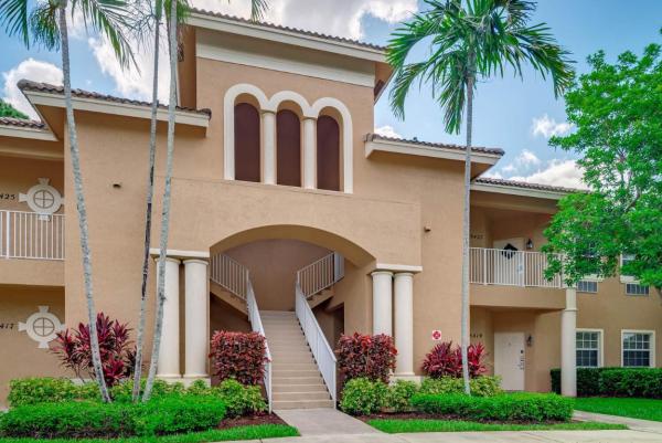 Castle Pines, 8427 Mulligan Cir #4822, Port St. Lucie, Florida 34986, image 3
