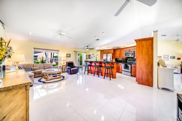 Cypress Creek East Gate, 4287 Palo Verde Dr, Boynton Beach, Florida 33436, image 1