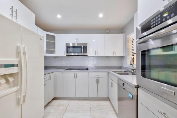 Applewood Village 2, 2759 Carambola Cir S #1934, Coconut Creek, Florida 33066, image 1