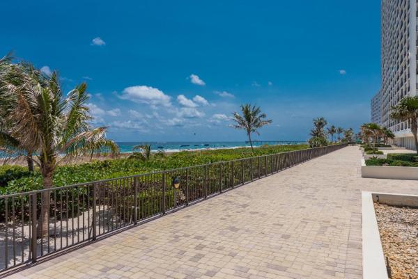 Ocean Towers, 2800 S Ocean Blvd #3C, Boca Raton, Florida 33432, image 2