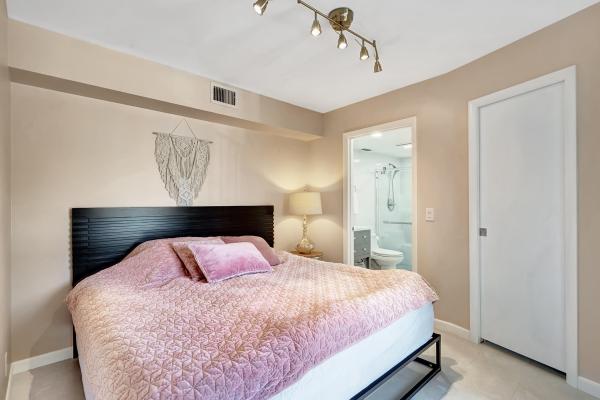 Banyan Lake, 8360 Trent Ct #D, Boca Raton, Florida 33433, image 1