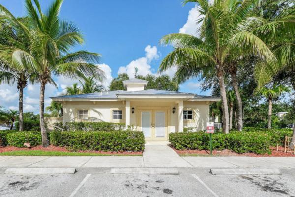 River Oaks At Ten Mile Creek, 3940 Sabal Way, Fort Pierce, Florida 34981, image 2