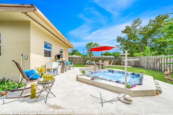 Boca Trails, 22777 Sleepy Brook Ln, Boca Raton, Florida 33428, image 1