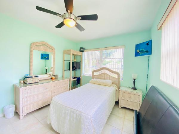 Grammes Homesites, 4380 Marilyn Dr, Lake Worth, Florida 33461, image 1