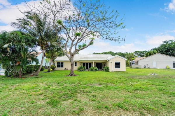 Sabal Lakes, 4101 Satin Leaf Ct, Delray Beach, Florida 33445, image 1