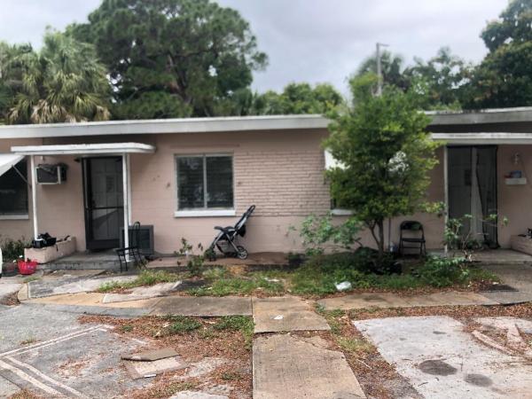 Pinewood, 1111 Chipola Rd, Fort Pierce, Florida 34950, image 1