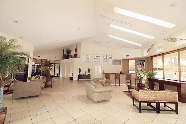 Palm Beach Place, 1580 Windorah Way #E, West Palm Beach, Florida 33411, image 2