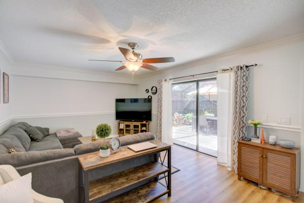 Sandalwood At Boynton Beach, 503 Buttonwood Ln, Boynton Beach, Florida 33436, image 1