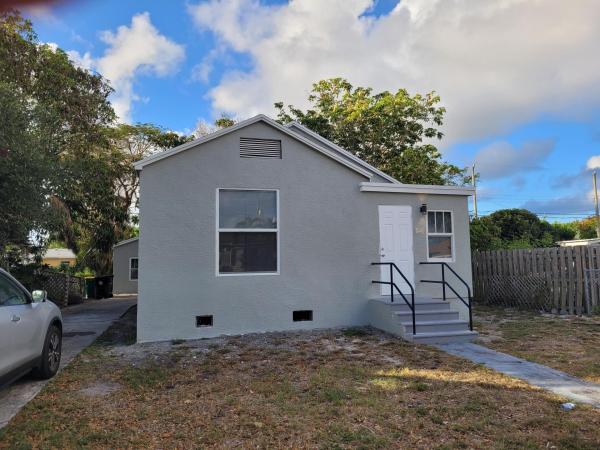 518 Worthmore Dr, Florida 33460, image 1