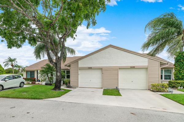 Country Greens, 12199 Forest Greens Dr, Boynton Beach, Florida 33437, image 2