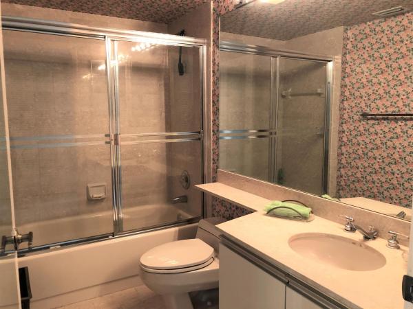 Regency At Boca Pointe, 7568 Regency Lake Dr #501, Boca Raton, Florida 33433, image 2
