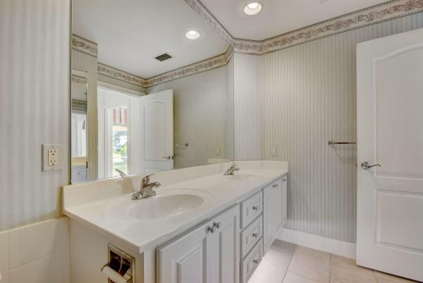 RiverWalk, 7922 Olympia Dr, West Palm Beach, Florida 33411, image 2