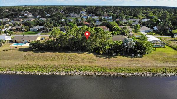 Hidden Oaks, 1025 SW Abingdon Ave, Port St. Lucie, Florida 34953, image 1