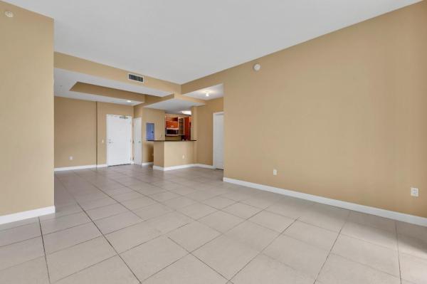 The Whitney, 410 Evernia St #202, West Palm Beach, Florida 33401, image 2