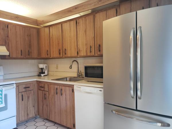 The Pines, 2143 White Pine Cir #B, Greenacres, Florida 33415, image 2