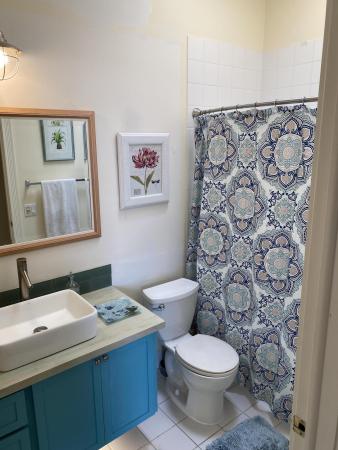 Garden Oaks, 8725 Wakefield Dr, Palm Beach Gardens, Florida 33410, image 2