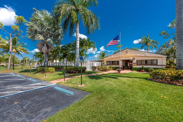 Pine Ridge North 2, 622 Sea Pine Way #A, Greenacres, Florida 33415, image 1
