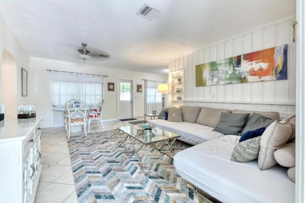 Northwood Harbor, 5009 Spruce Ave, West Palm Beach, Florida 33407, image 2
