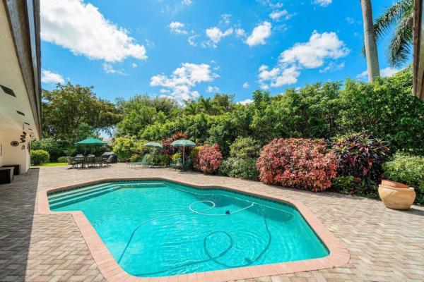 3210 Saint James Dr, Boca Raton, Florida 33434, image 2