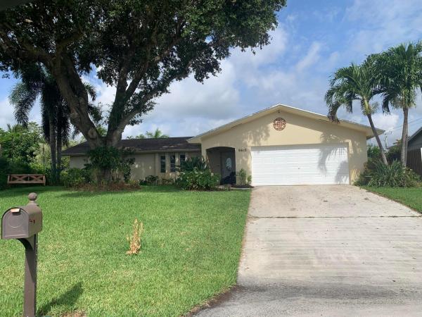 Palm Beach Gardens No HOA, 9615 Cypress St, Palm Beach Gardens, Florida 33410, image 1