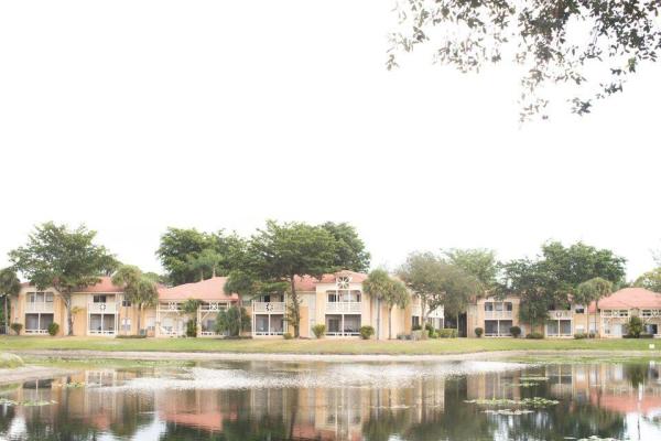 Palm Lake, 4767 Via Palm Lks #205, West Palm Beach, Florida 33417, image 3
