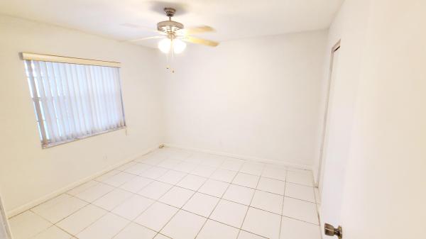 Englewood Manor, 3019 Vassallo Ave, Lake Worth, Florida 33461, image 2