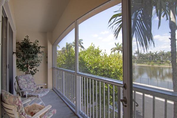 Sierra Bay, 3242 Mirella Dr, Riviera Beach, Florida 33404, image 2