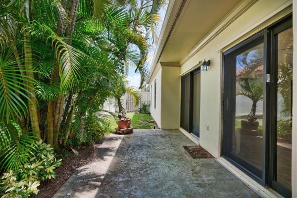 1482 Via Del Sol, Jupiter, Florida 33477, image 2