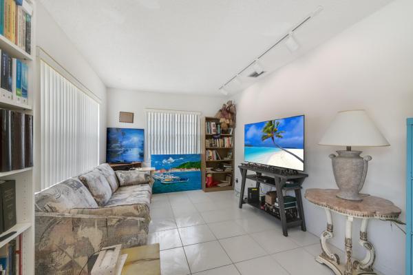 Delray Villas 4 & 5, 6160 Stanley Ln, Delray Beach, Florida 33484, image 2