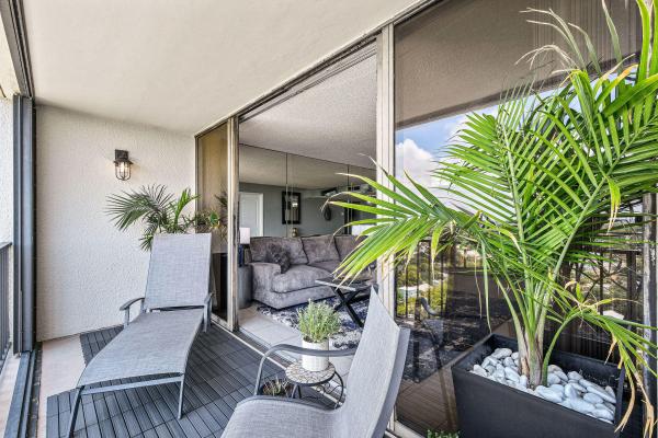 The Palm Beach House, 5600 N Flagler Dr #1702, West Palm Beach, Florida 33407, image 1