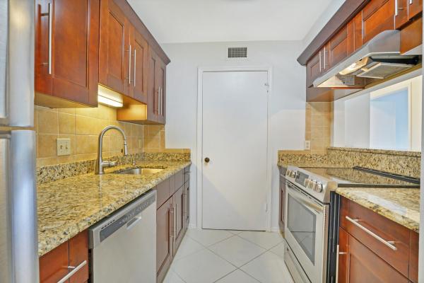 2311 N Congress Ave #16, Boynton Beach, Florida 33426, image 1