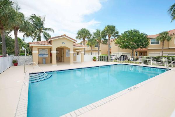 Tequesta Cay, 158 Village Blvd #F, Tequesta, Florida 33469, image 1