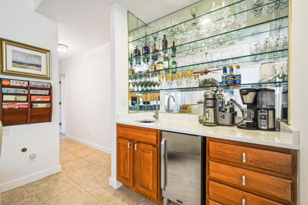 Meadowood Golf & Tennis Club, 9400 Pinebark Ct, Fort Pierce, Florida 34951, image 1