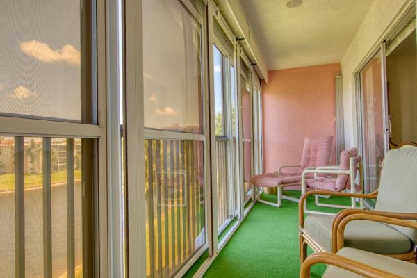 Huntington Lakes 1, 14310 Strathmore Ln #403, Delray Beach, Florida 33446, image 1