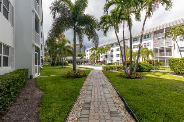 Atrium, 800 E Camino Real, Boca Raton, Florida 33432, image 1