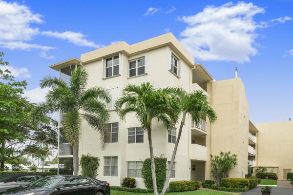 Seacrest Villas, 1820 New Palm Way #207, Boynton Beach, Florida 33435, image 2