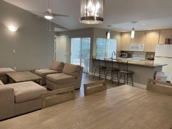 Sun Terrace At The Oaks, 5702 Red Oak Ct, Palm Beach Gardens, Florida 33410, image 2