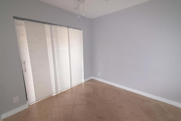 Lincoln Square, 303 Lincoln Ct, Deerfield Beach, Florida 33442, image 2