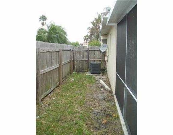 The Courts At Boynton Place, 10442 Boynton Place Cir, Boynton Beach, Florida 33437, image 2