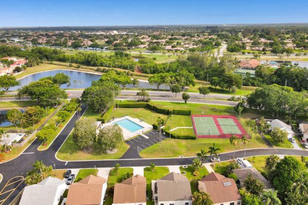 Waterchase West, 5707 Pebble Brook Ln, Boynton Beach, Florida 33472, image 2