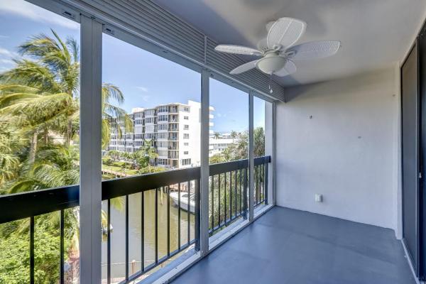 Coral Towers, 4800 Bayview Dr #402, Fort Lauderdale, Florida 33308, image 2